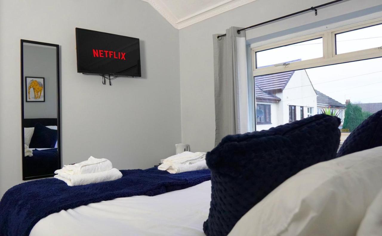 Portobello House - Four Bedroom House Perfect For Contractors - Sleeps 6 - Free Parking Wolverhampton Exteriér fotografie