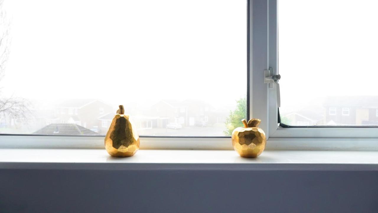 Portobello House - Four Bedroom House Perfect For Contractors - Sleeps 6 - Free Parking Wolverhampton Exteriér fotografie