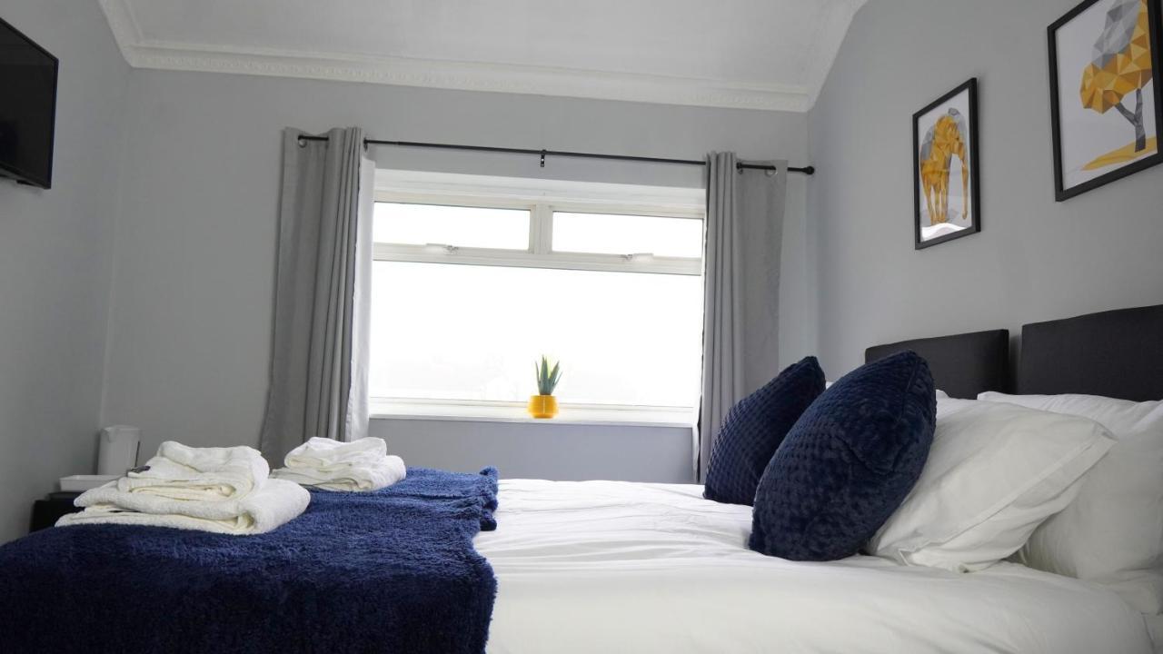 Portobello House - Four Bedroom House Perfect For Contractors - Sleeps 6 - Free Parking Wolverhampton Exteriér fotografie