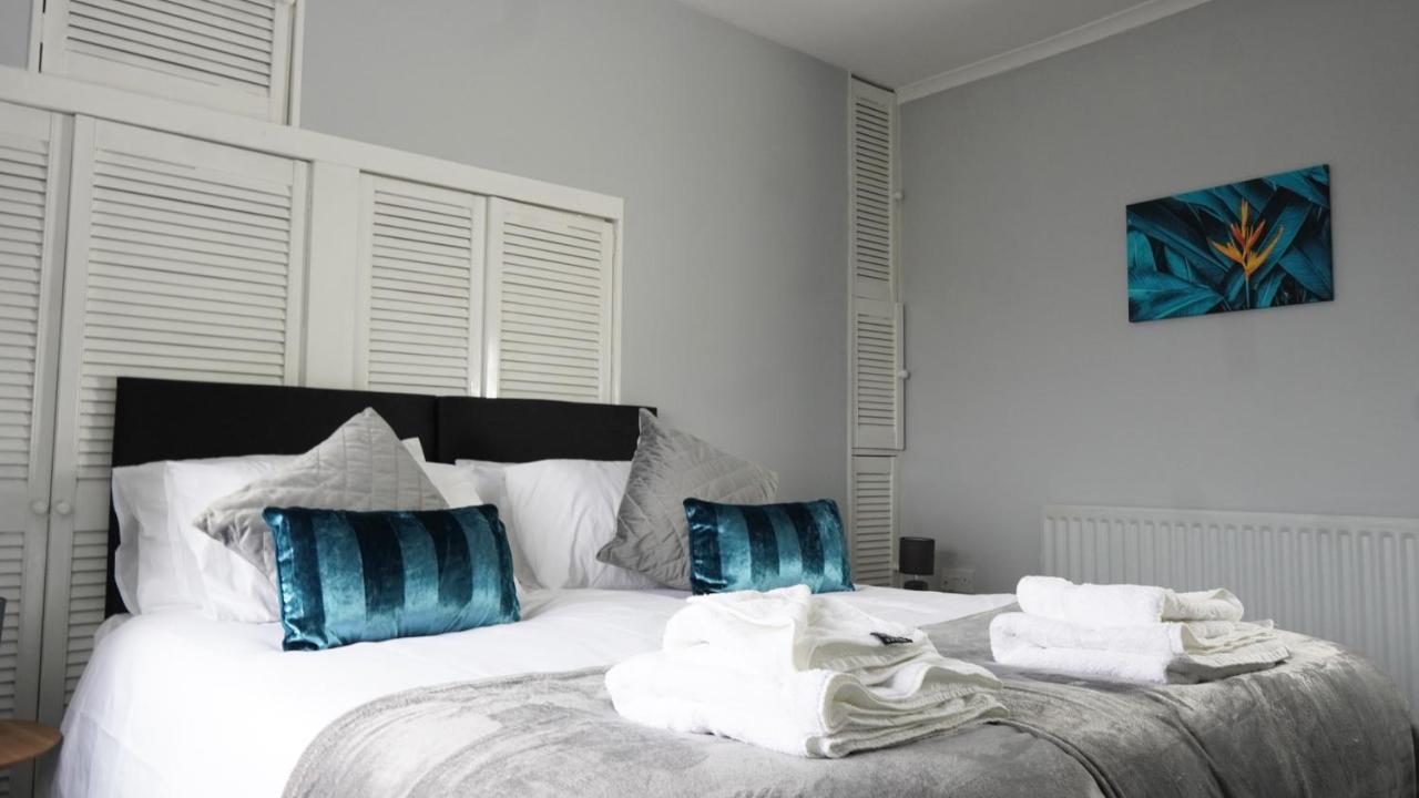 Portobello House - Four Bedroom House Perfect For Contractors - Sleeps 6 - Free Parking Wolverhampton Exteriér fotografie